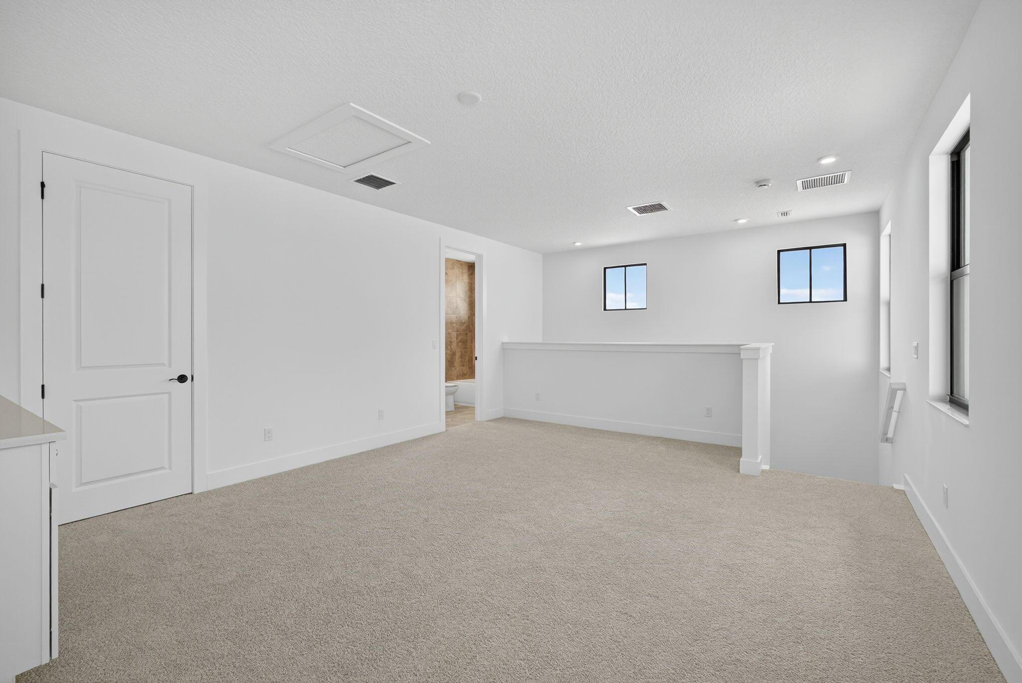 AVENIR POD 20 - Residential Lease