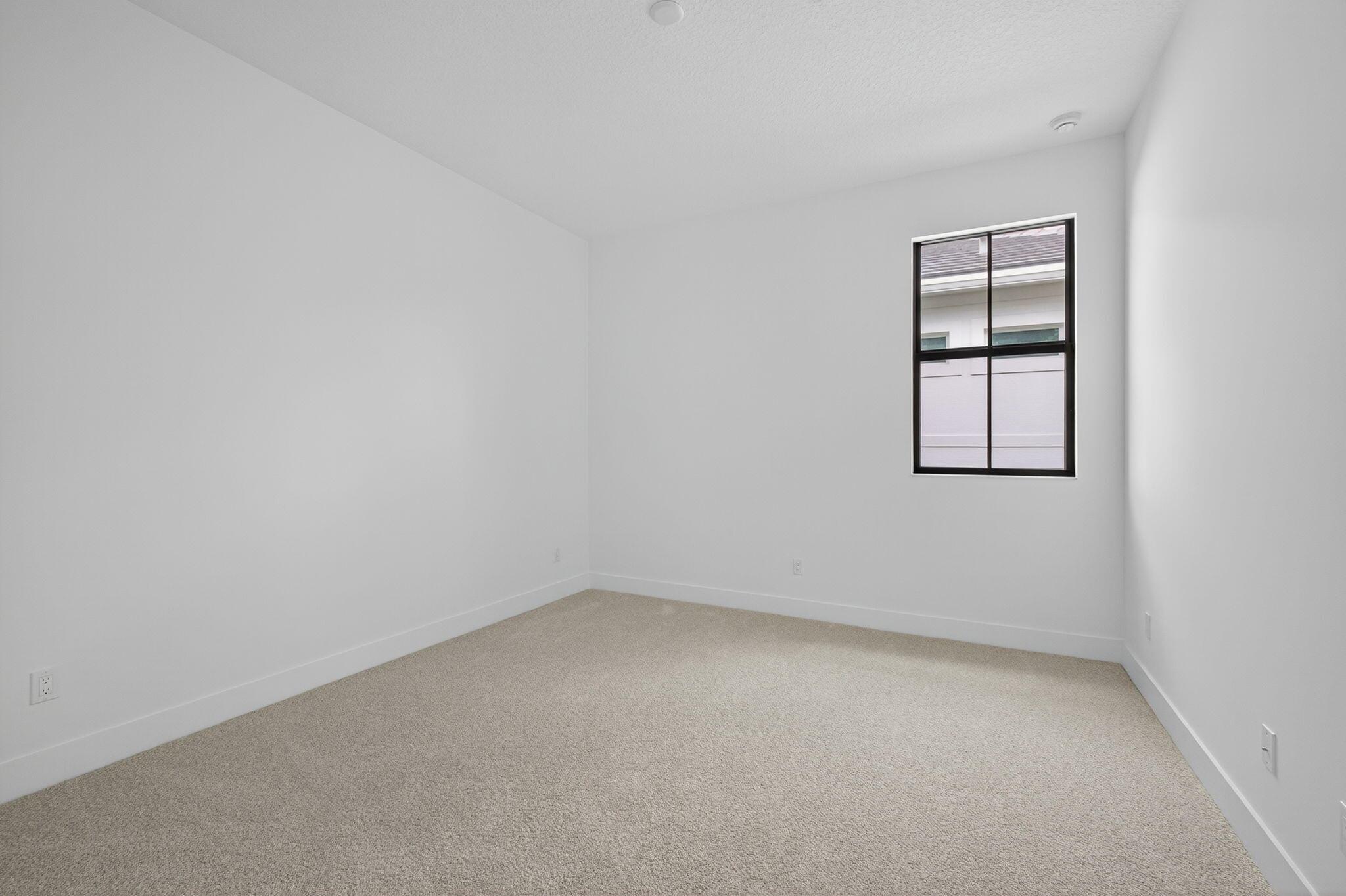 AVENIR POD 20 - Residential Lease