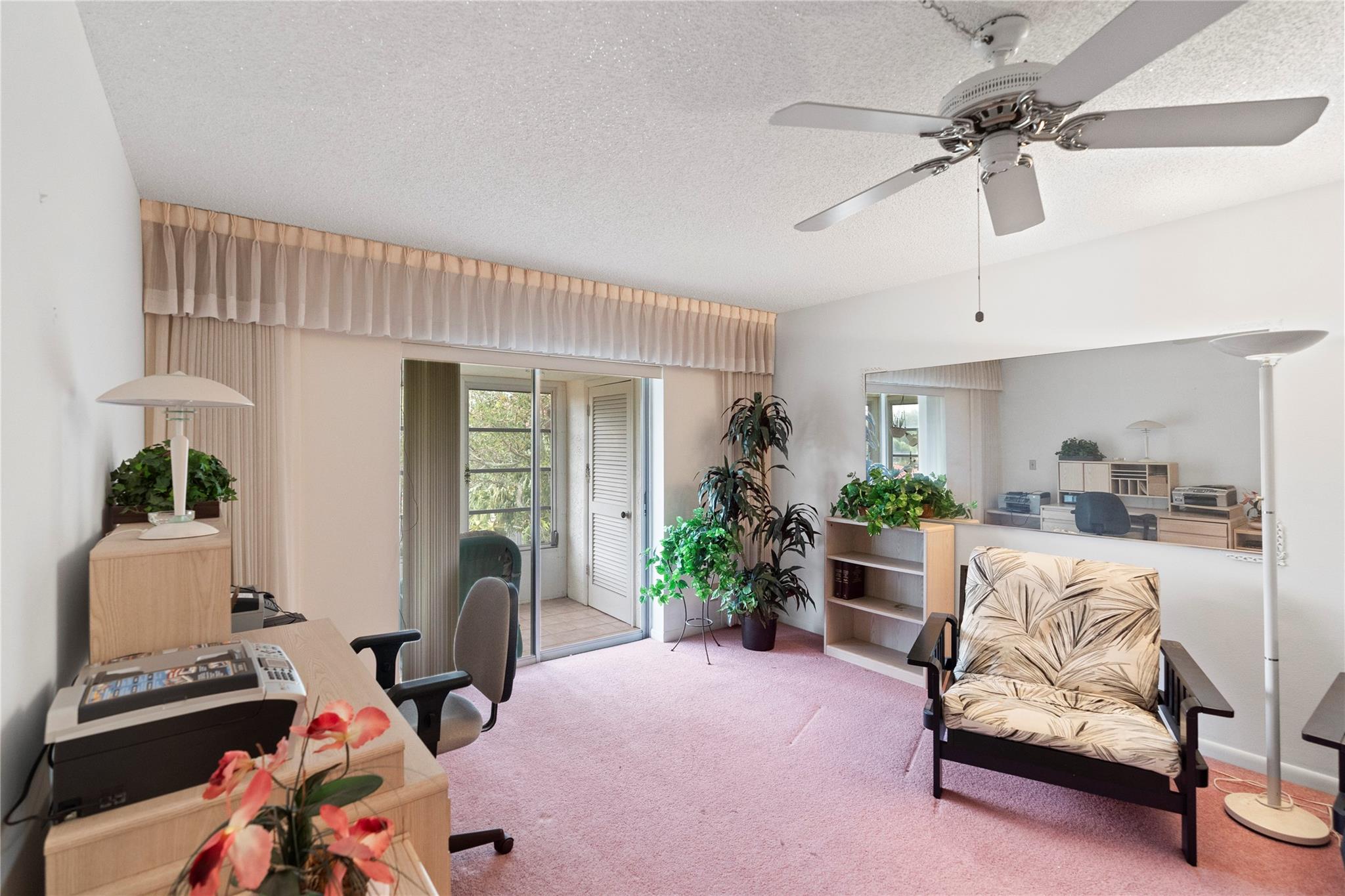 NORTH GARDEN CONDO - Residential