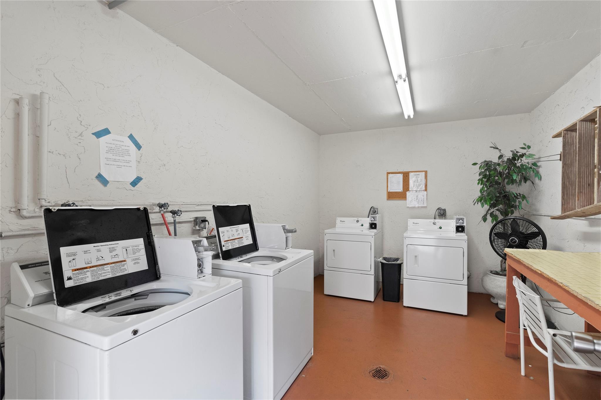 NORTH GARDEN CONDO - Residential