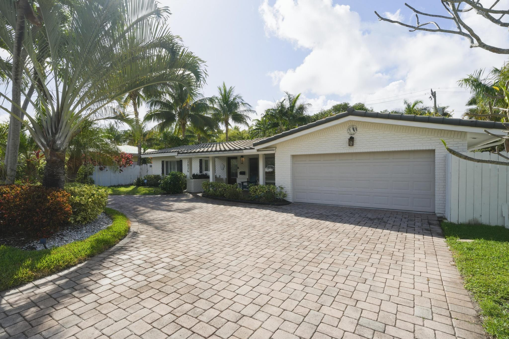 Lauderdale Beach Ext 27-4 - Residential