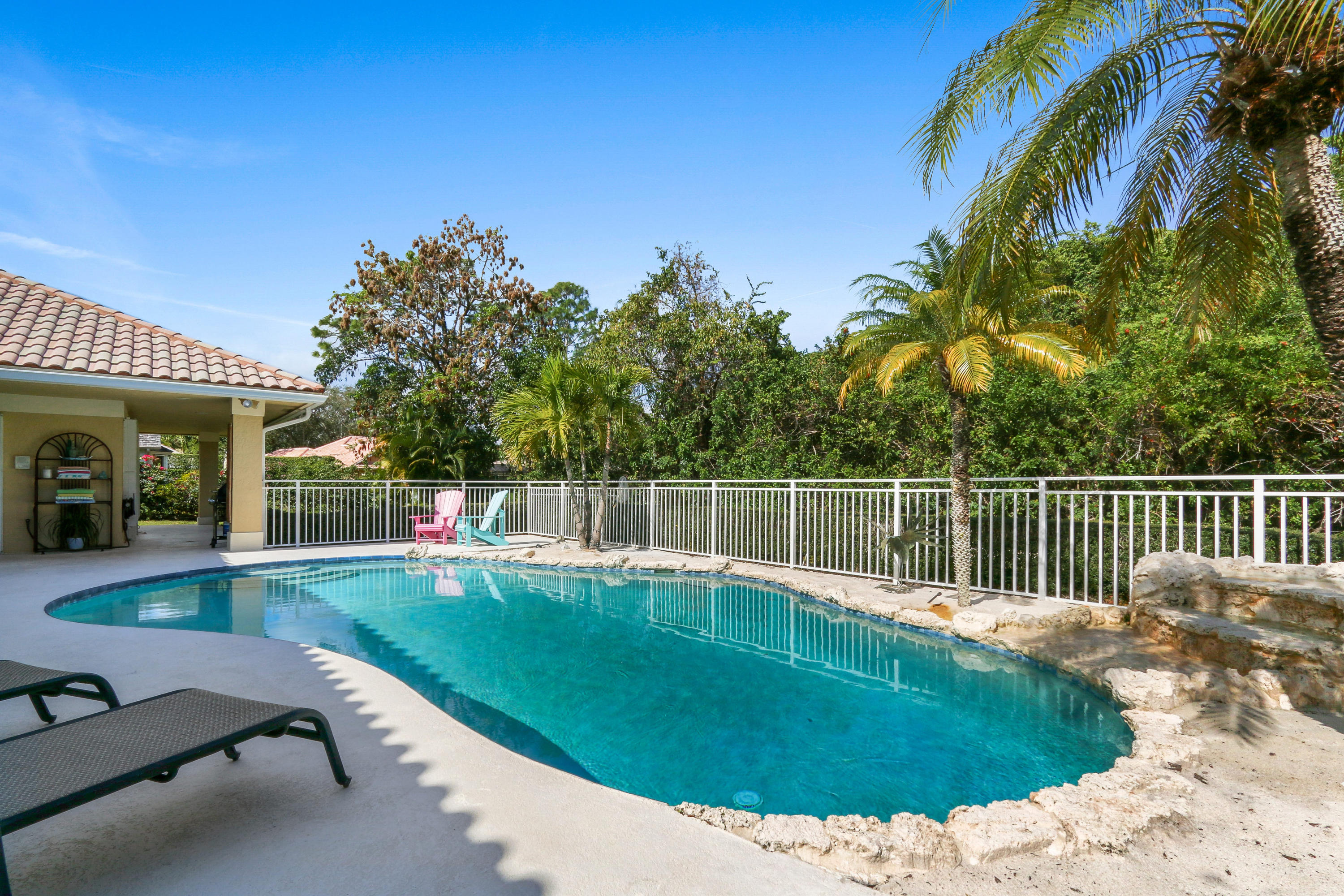 HERITAGE OAKS - Residential