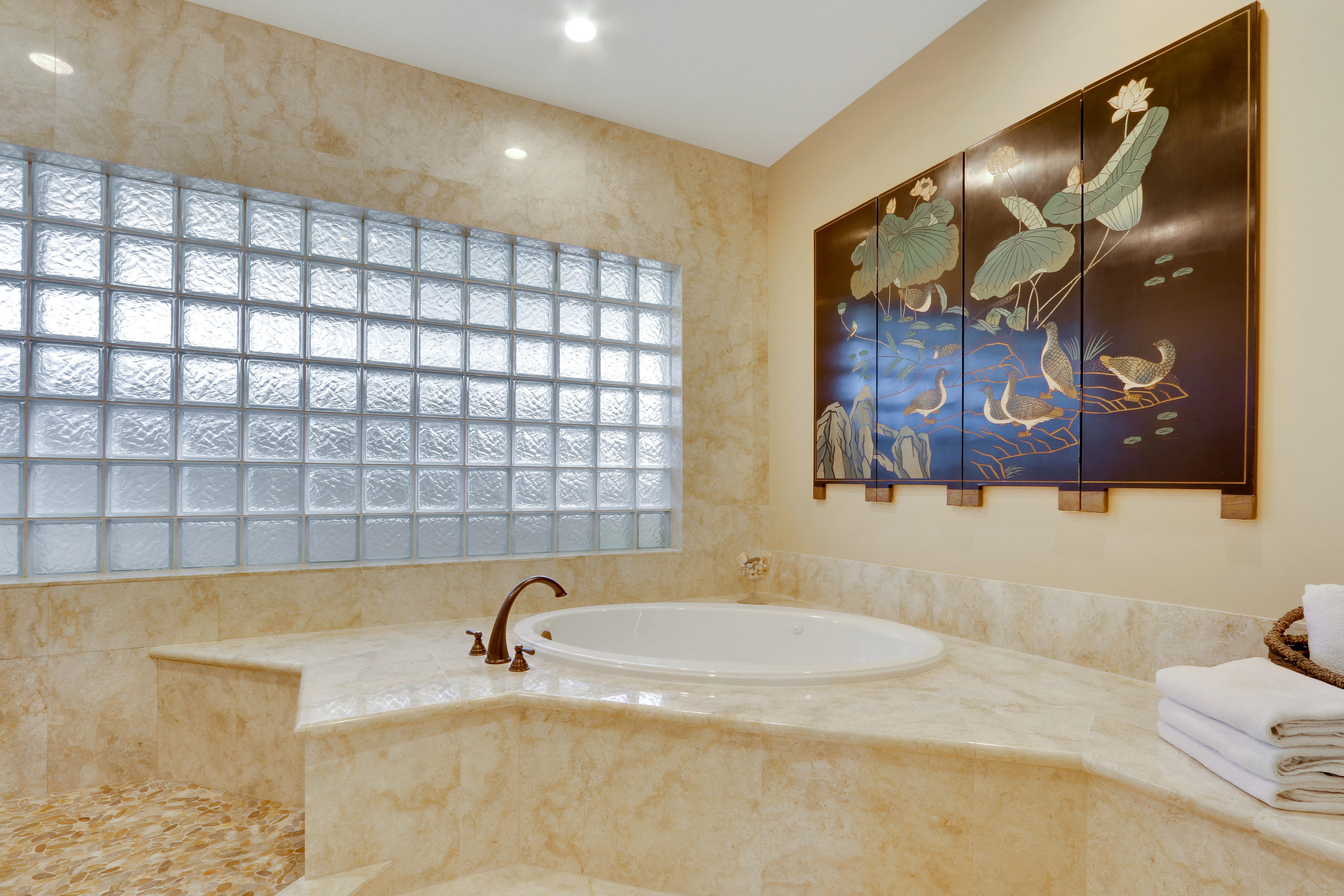 HERITAGE OAKS - Residential