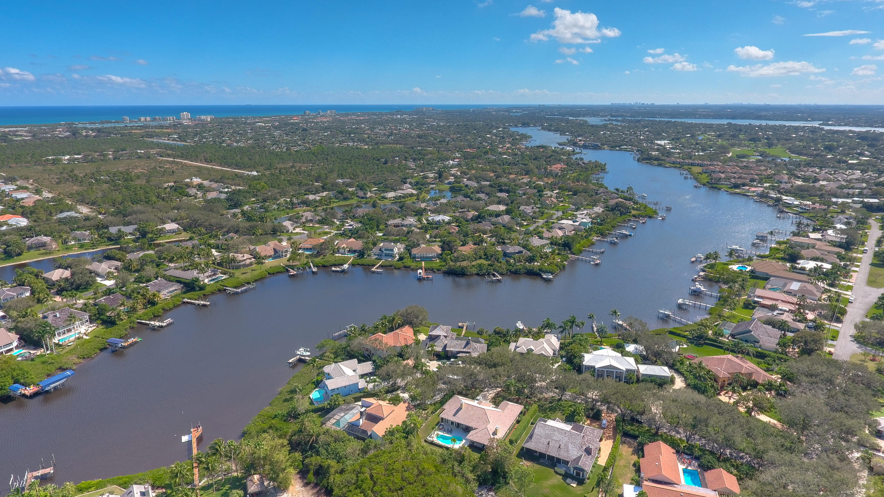 HERITAGE OAKS - Residential