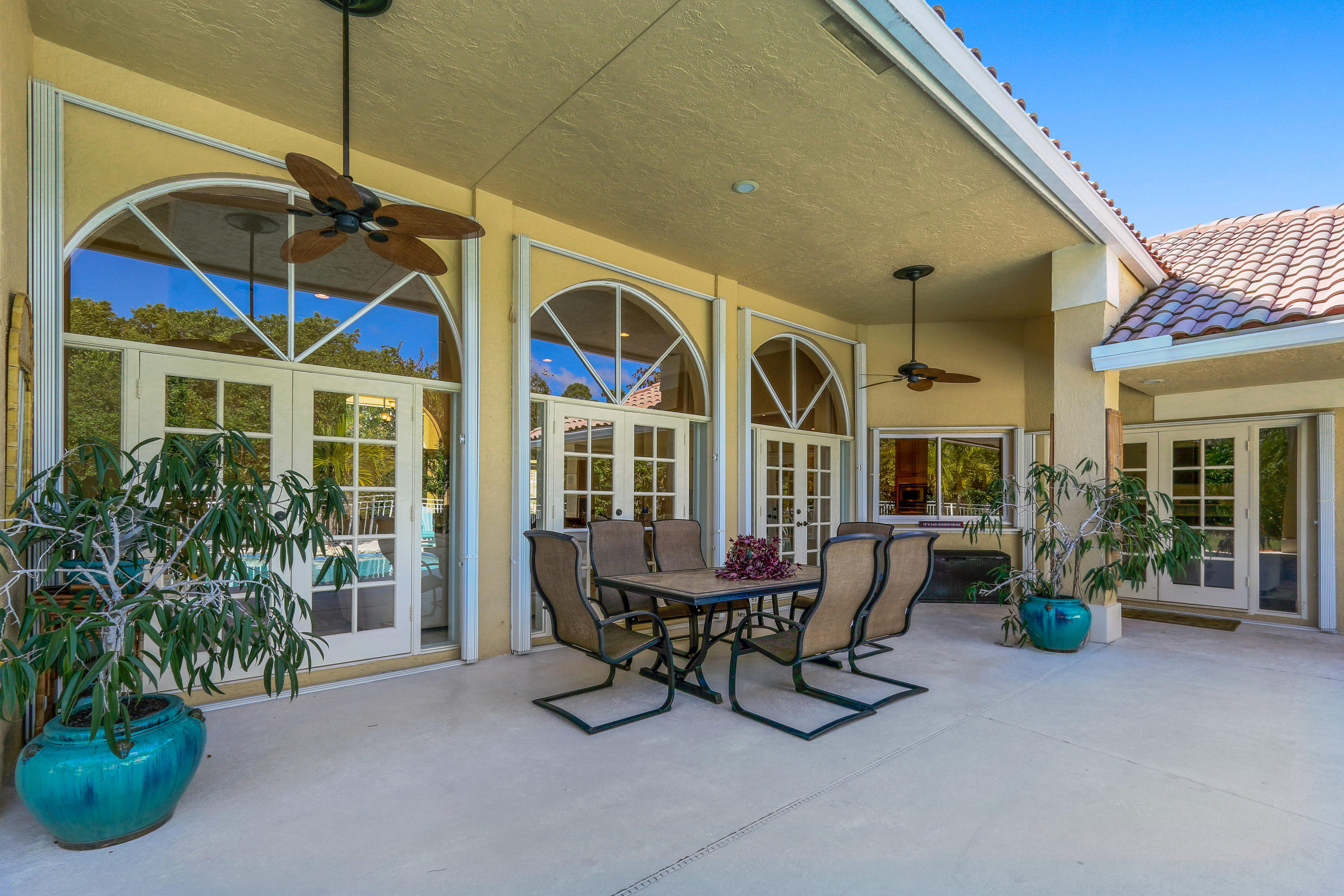 HERITAGE OAKS - Residential