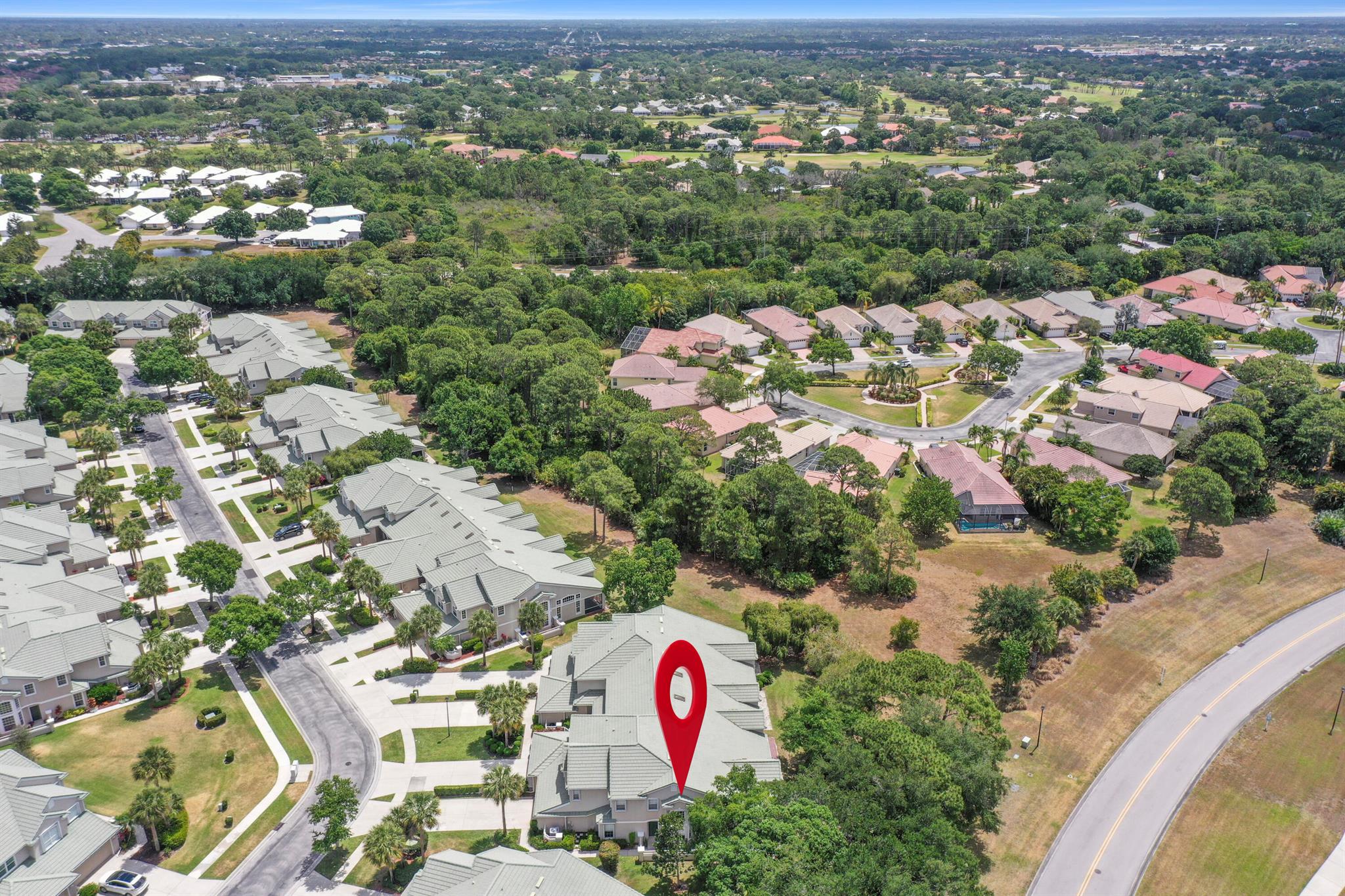 HARBOUR ISLES AT LAKE CHA - Residential