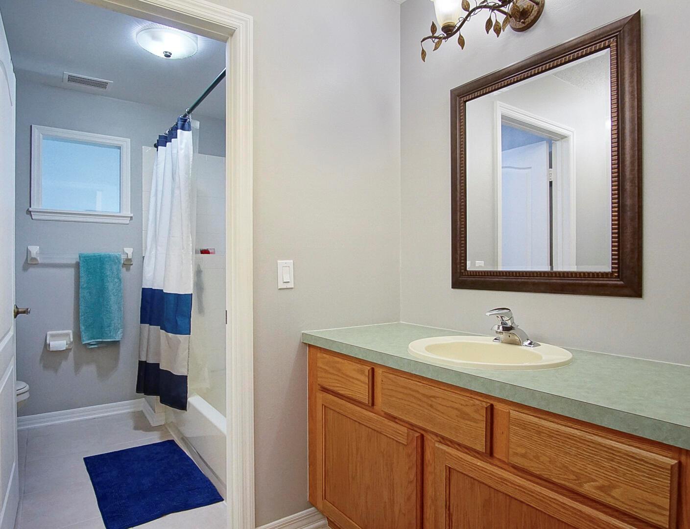 HARBOUR ISLES AT LAKE CHA - Residential