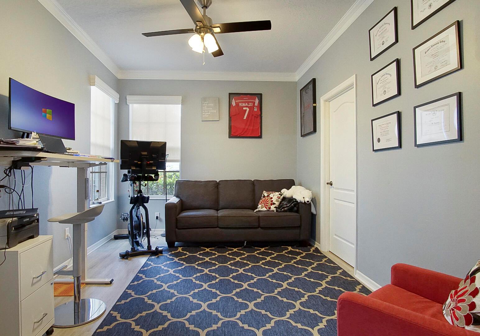 HARBOUR ISLES AT LAKE CHA - Residential