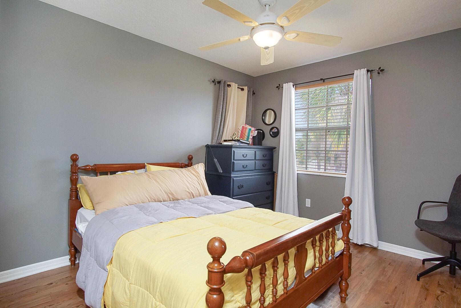 HARBOUR ISLES AT LAKE CHA - Residential