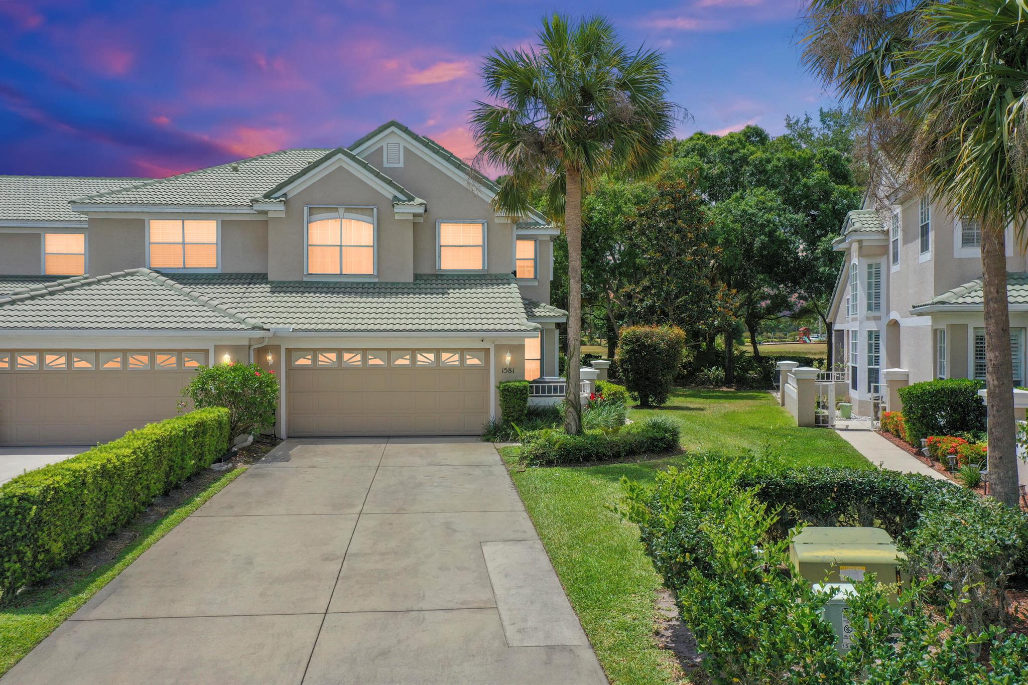 HARBOUR ISLES AT LAKE CHA - Residential