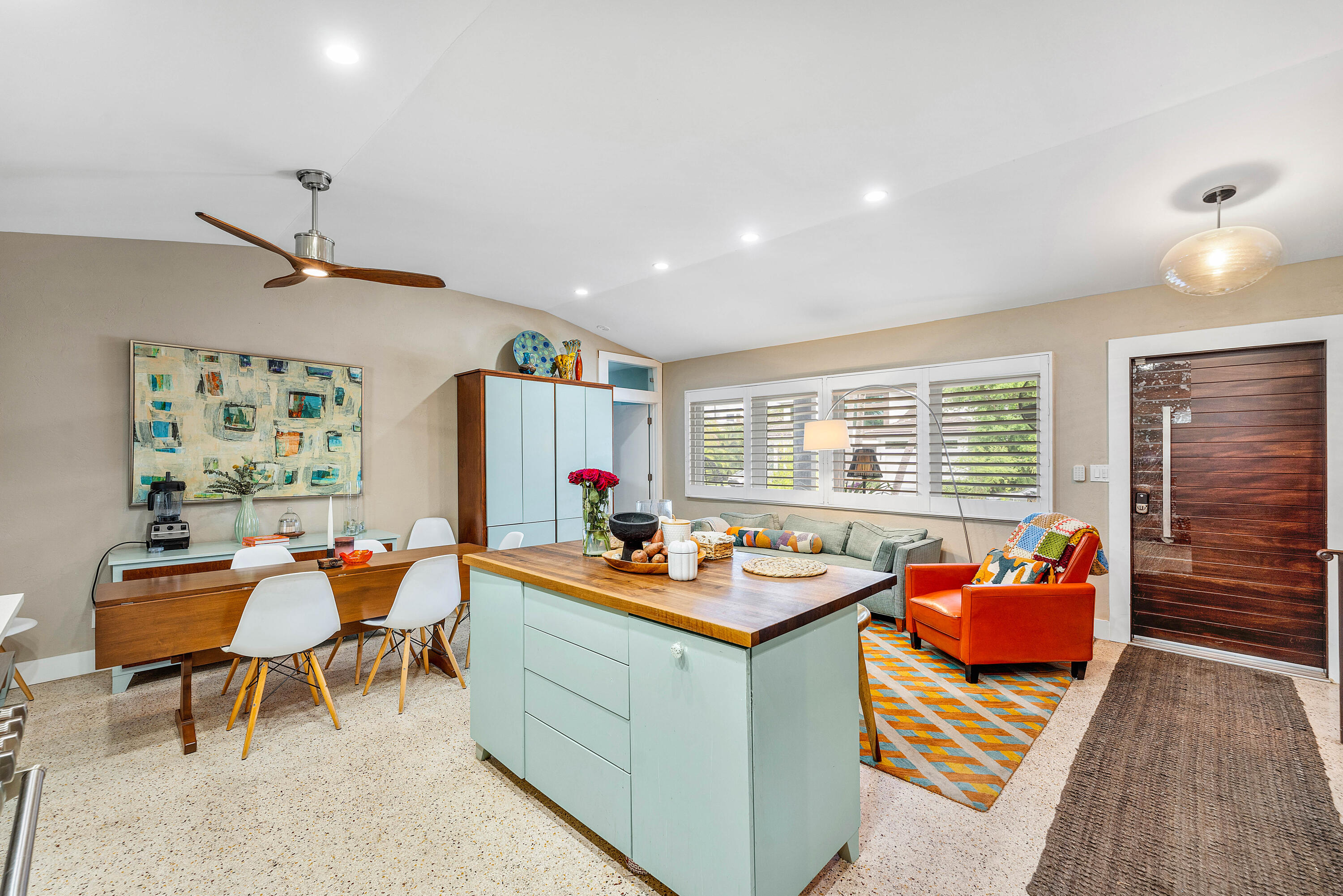 WHISEM UNIT B - Residential