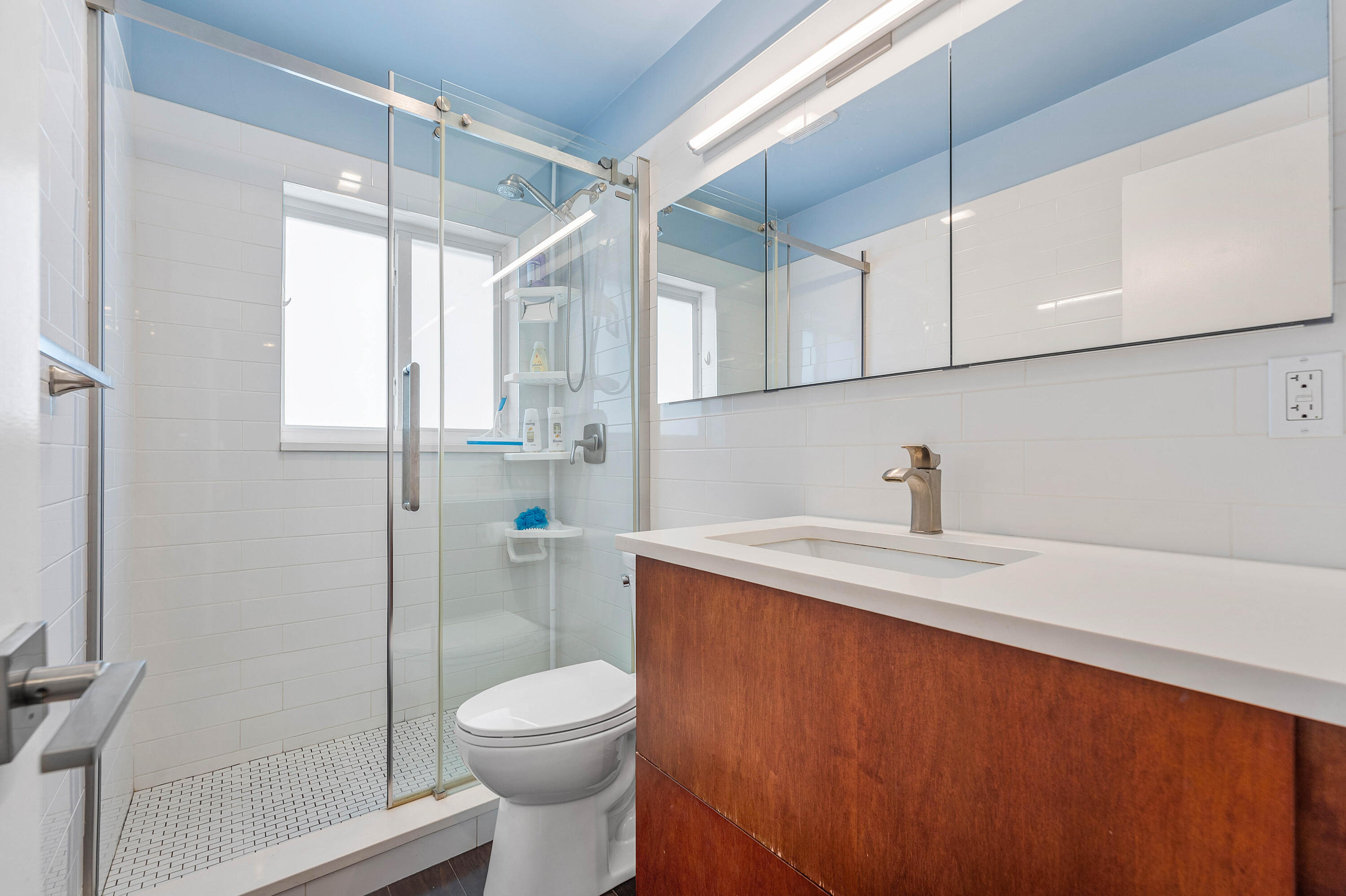 WHISEM UNIT B - Residential