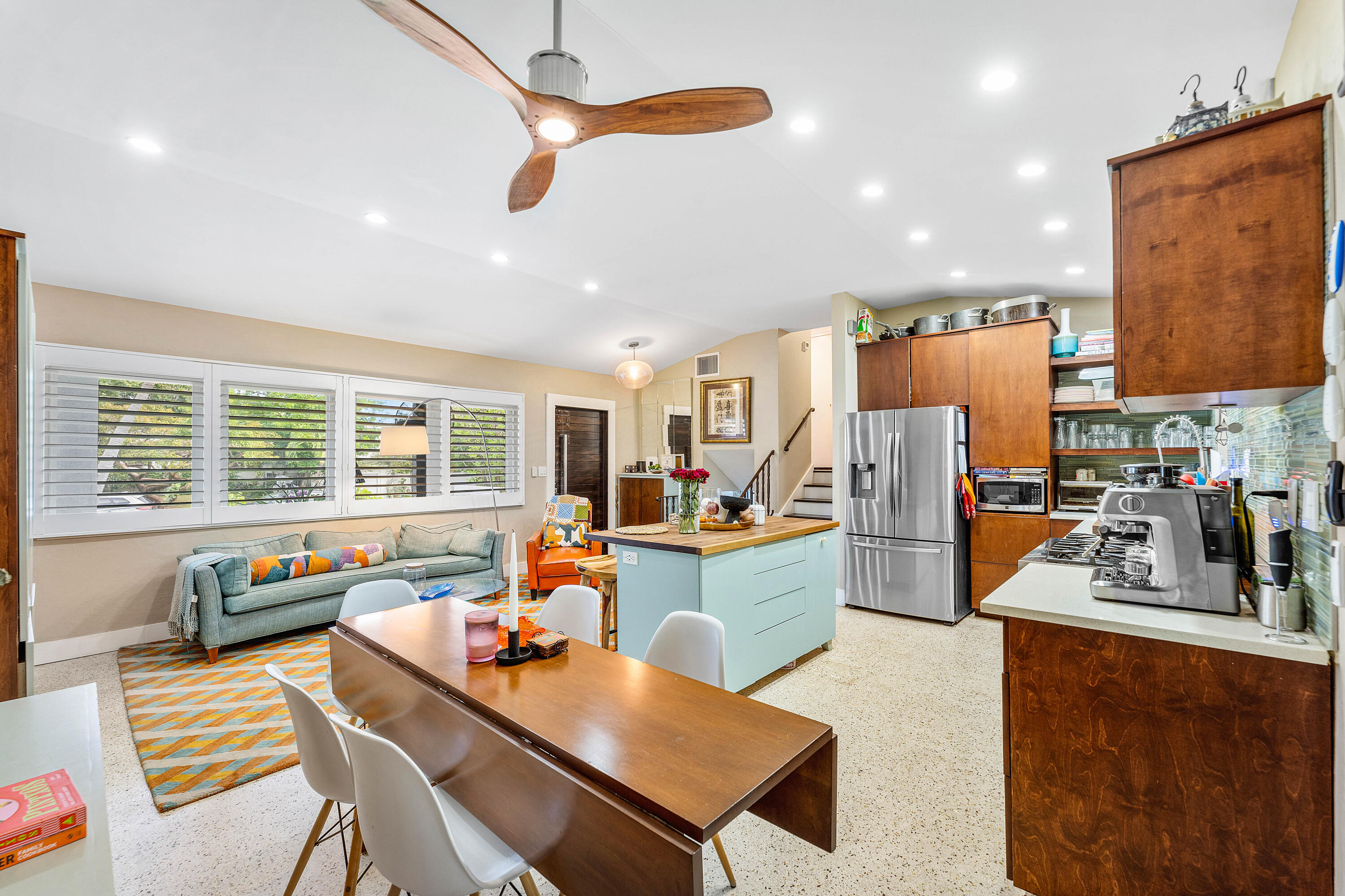 WHISEM UNIT B - Residential