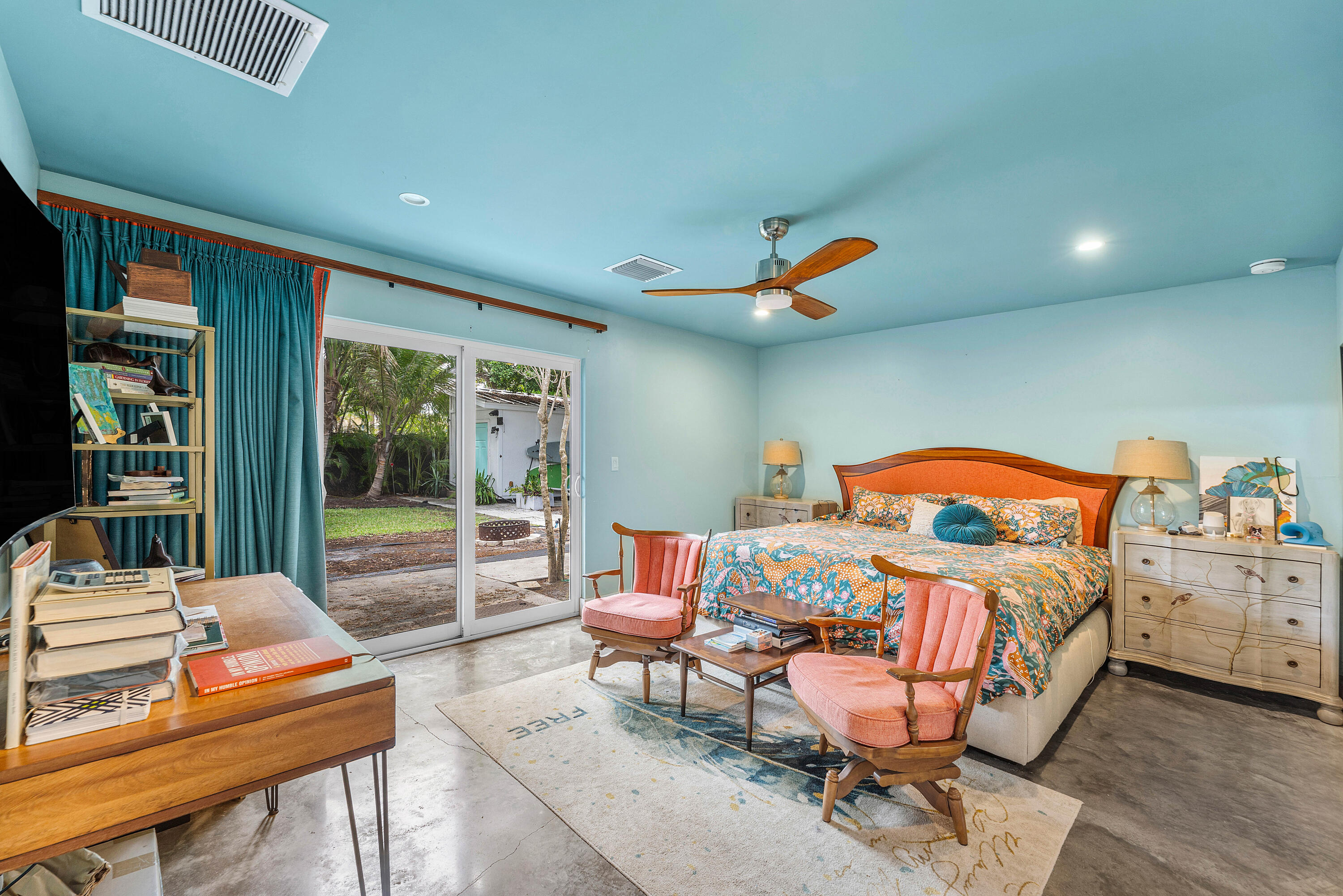 WHISEM UNIT B - Residential