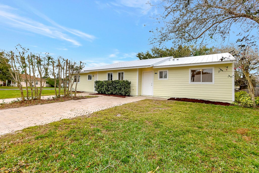 Photo of 46694667 SE Salvatori Road, Stuart, FL 34997 (MLS # R10958351)