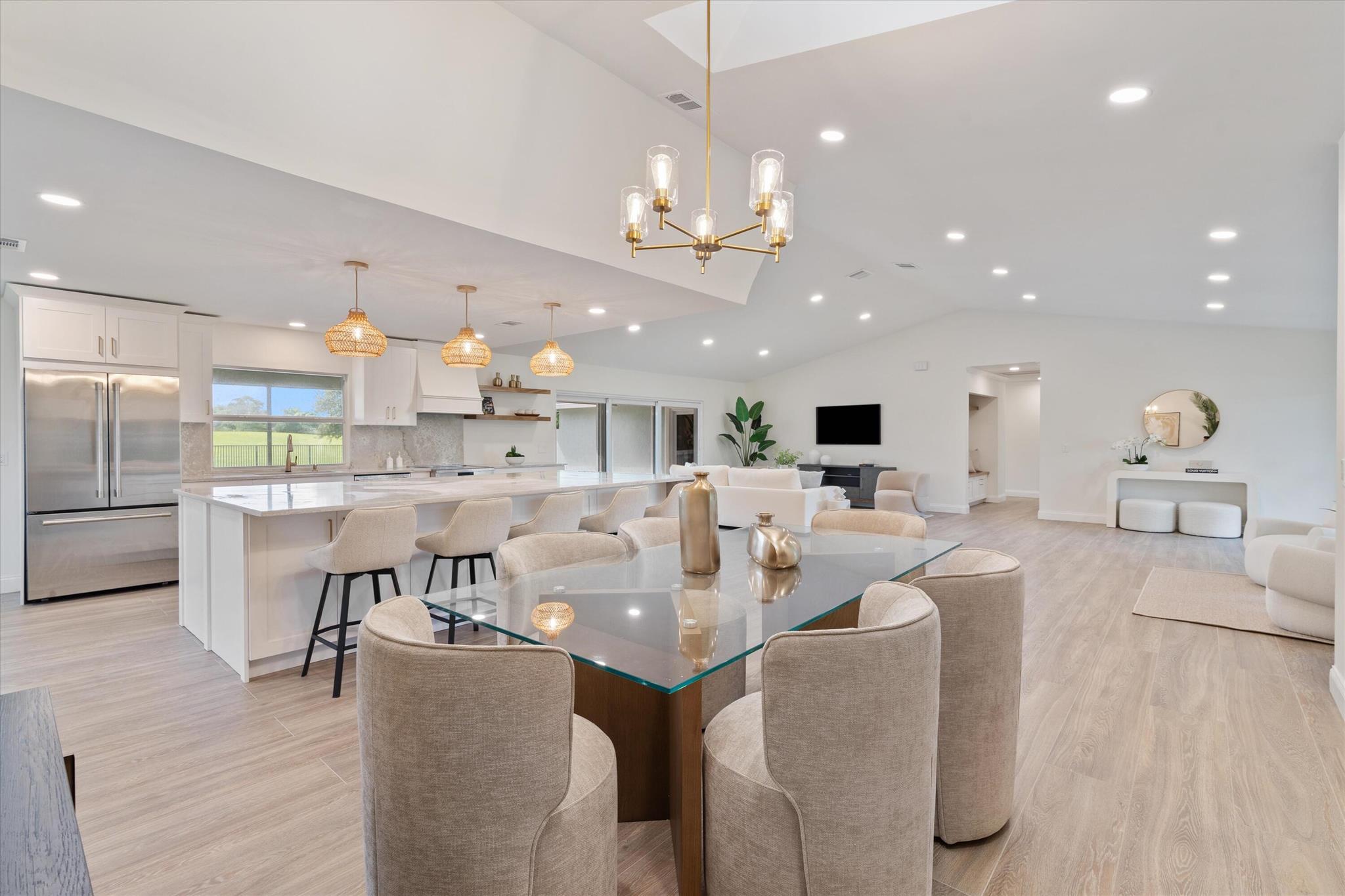 SOUTH SHORE 2 OF WELLINGT - Residential