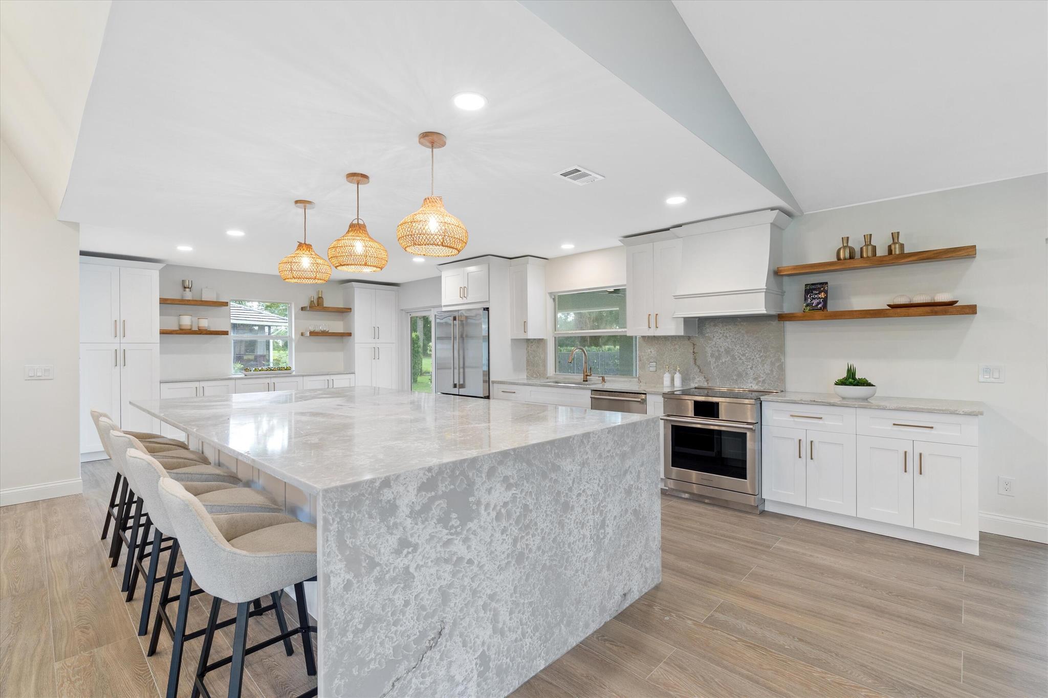 SOUTH SHORE 2 OF WELLINGT - Residential