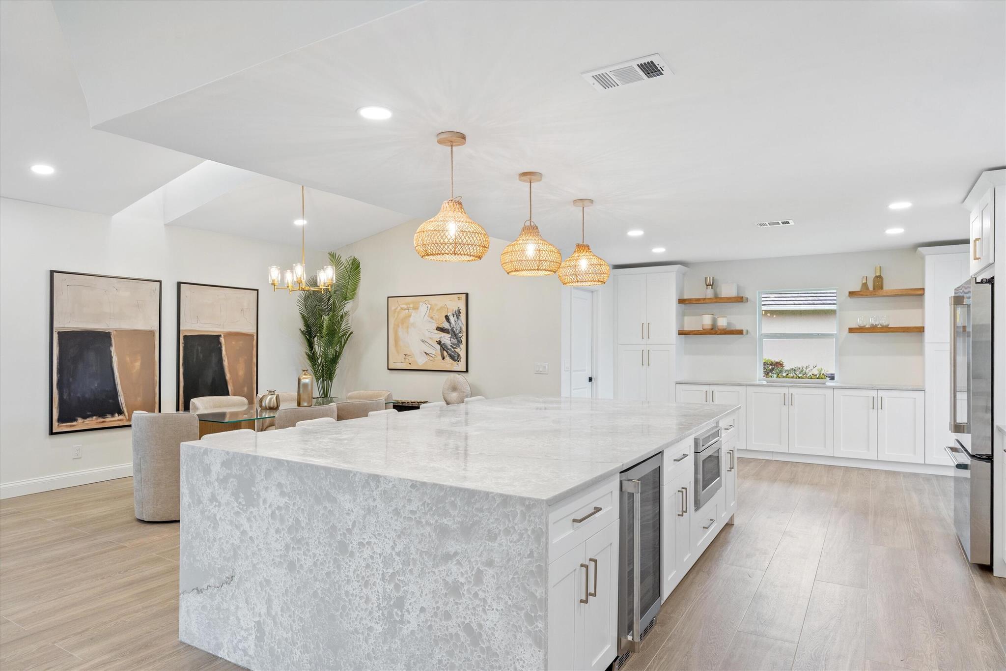 SOUTH SHORE 2 OF WELLINGT - Residential