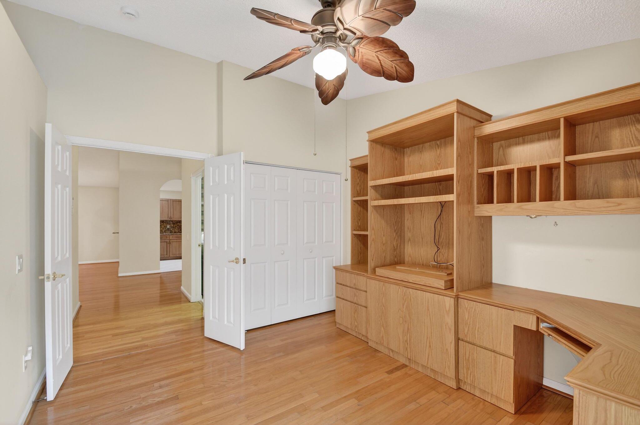 VALENCIA ISLES 1 - Residential