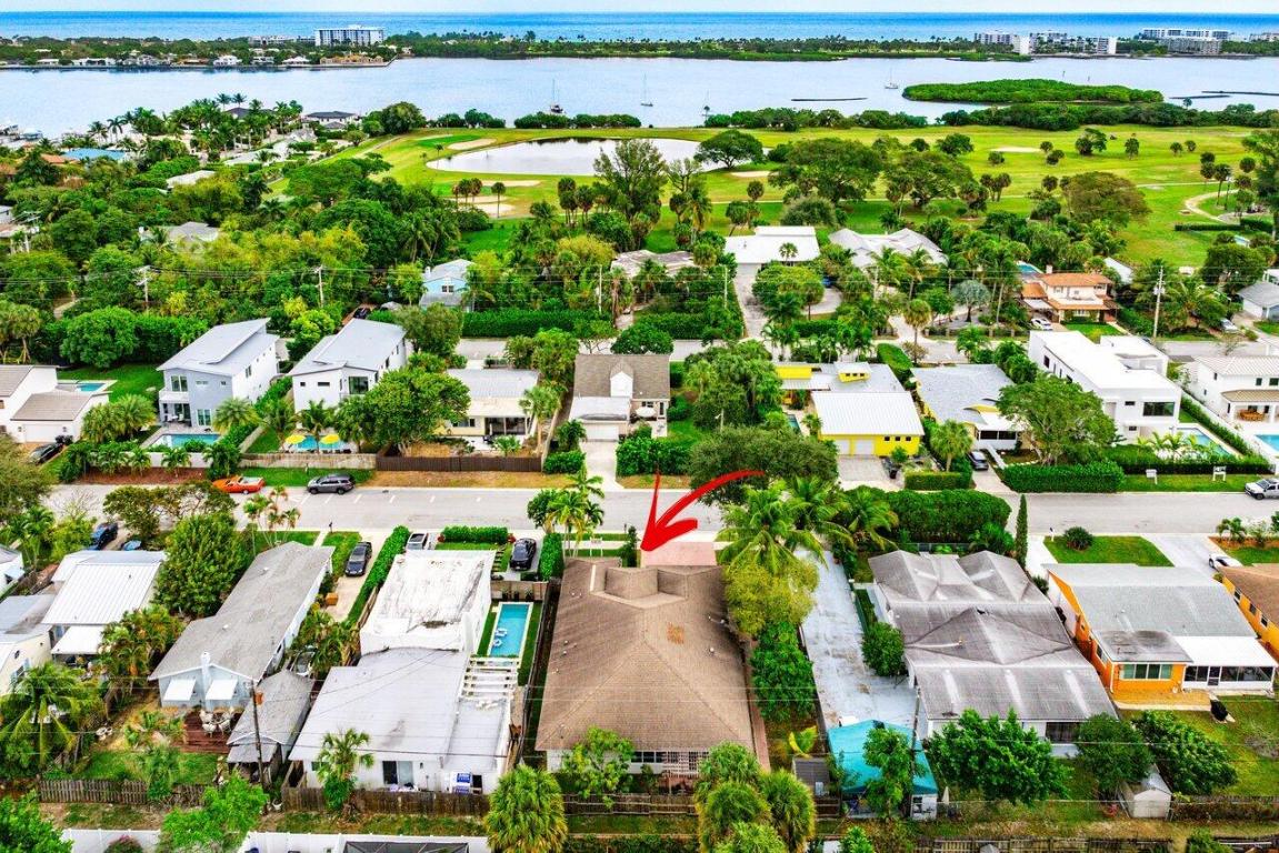 NORTH LAKE WORTH - Residential