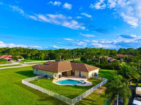 Property photo of 6613 Hall Boulevard, The Acreage, FL 33470