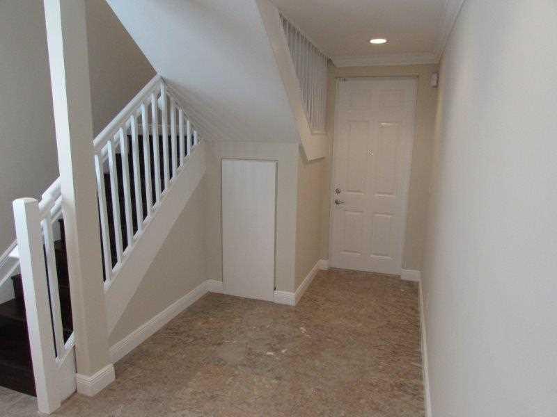 LAUDERDALE - Residential Lease