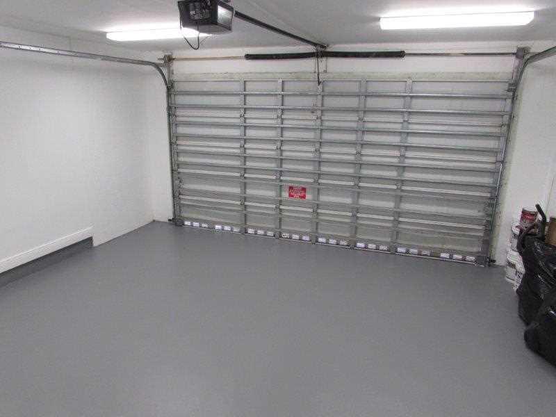 LAUDERDALE - Residential Lease