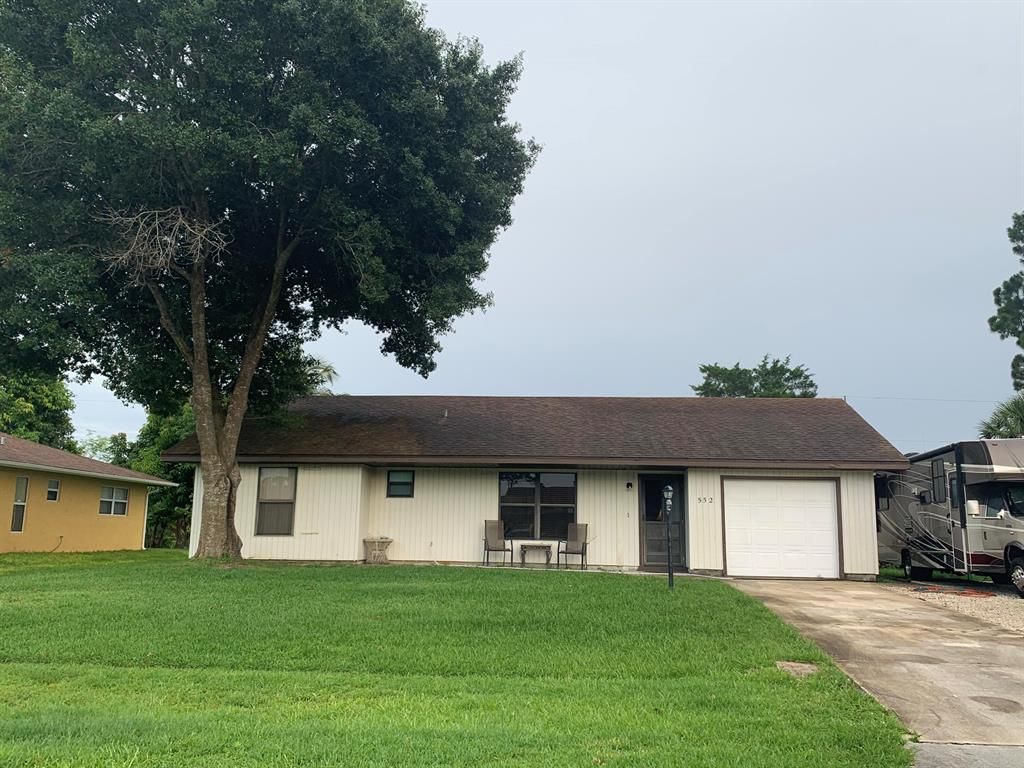 Photo of 552 SE Karrigan Terrace, Port Saint Lucie, FL 34983 (MLS # R10729826)