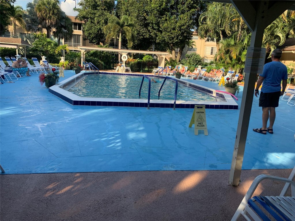 Hawaiian Gardens - Residential