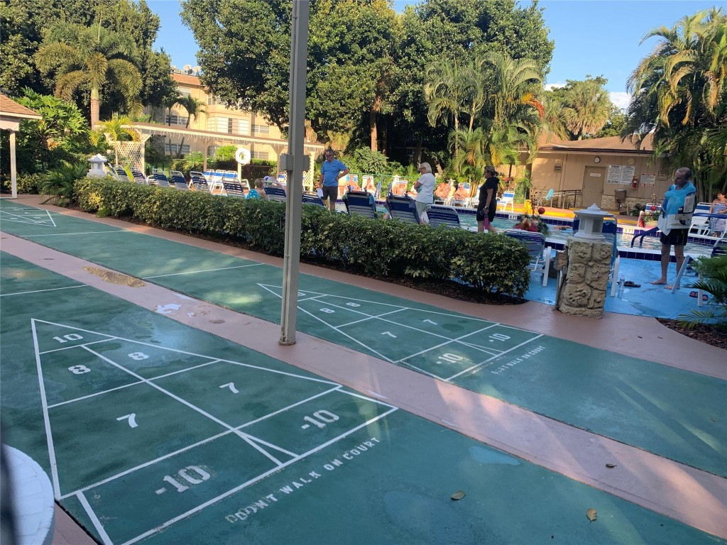 Hawaiian Gardens - Residential