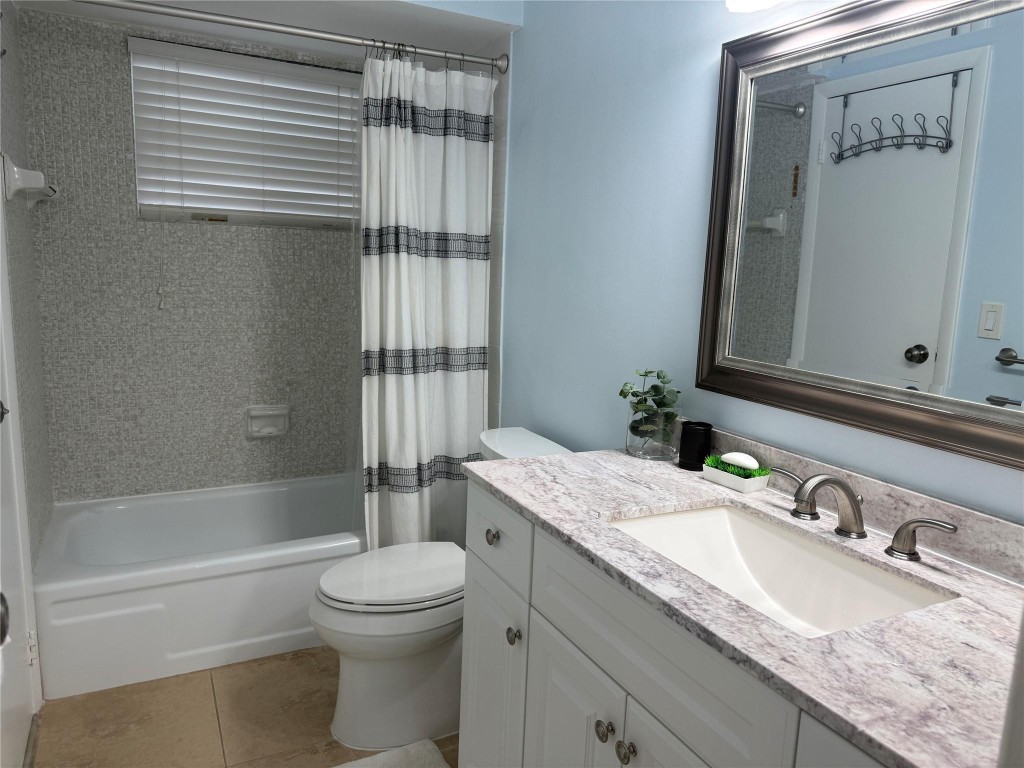 Hawaiian Gardens - Residential