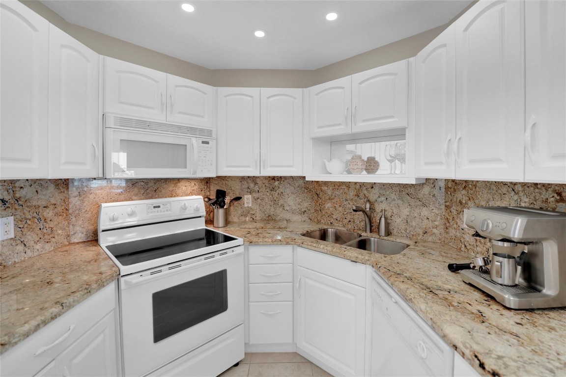 111 N Pompano Beach Boulevard 606