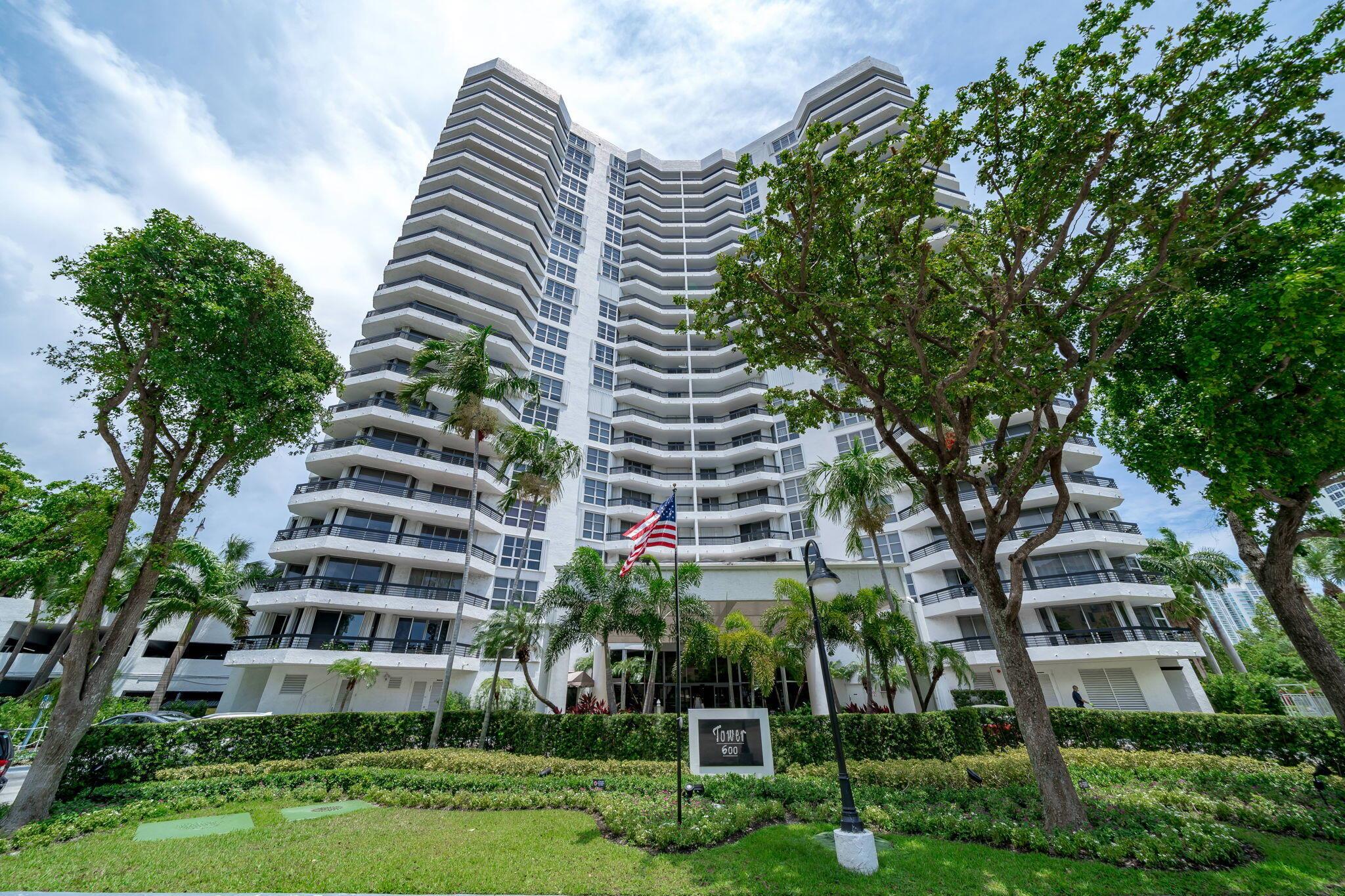 MYSTIC POINTE TOWER 600 C - Residential