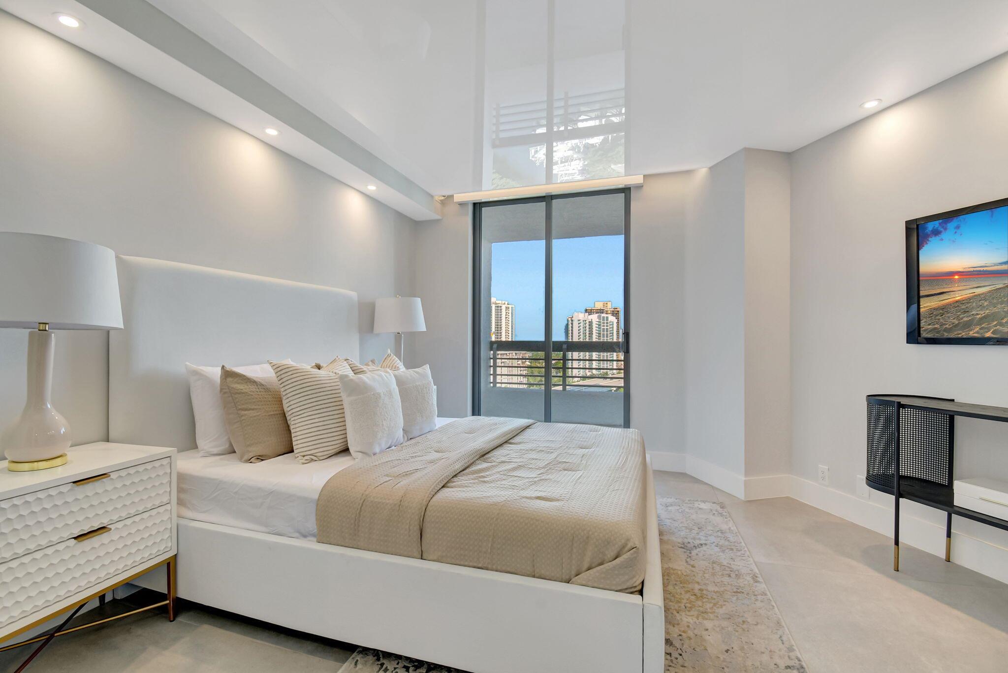 MYSTIC POINTE TOWER 600 C - Residential