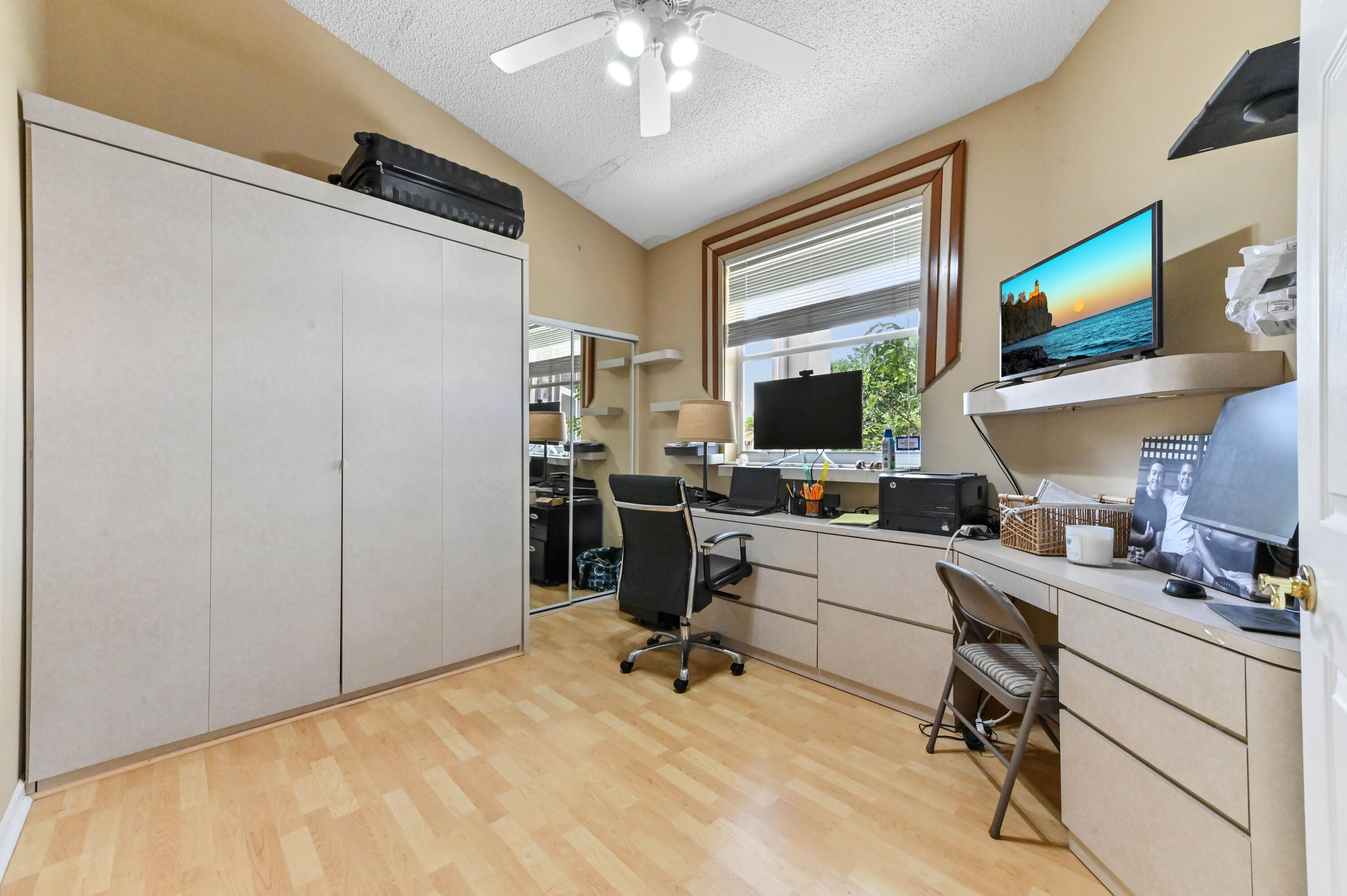 ABERDEEN 13 - Residential Lease