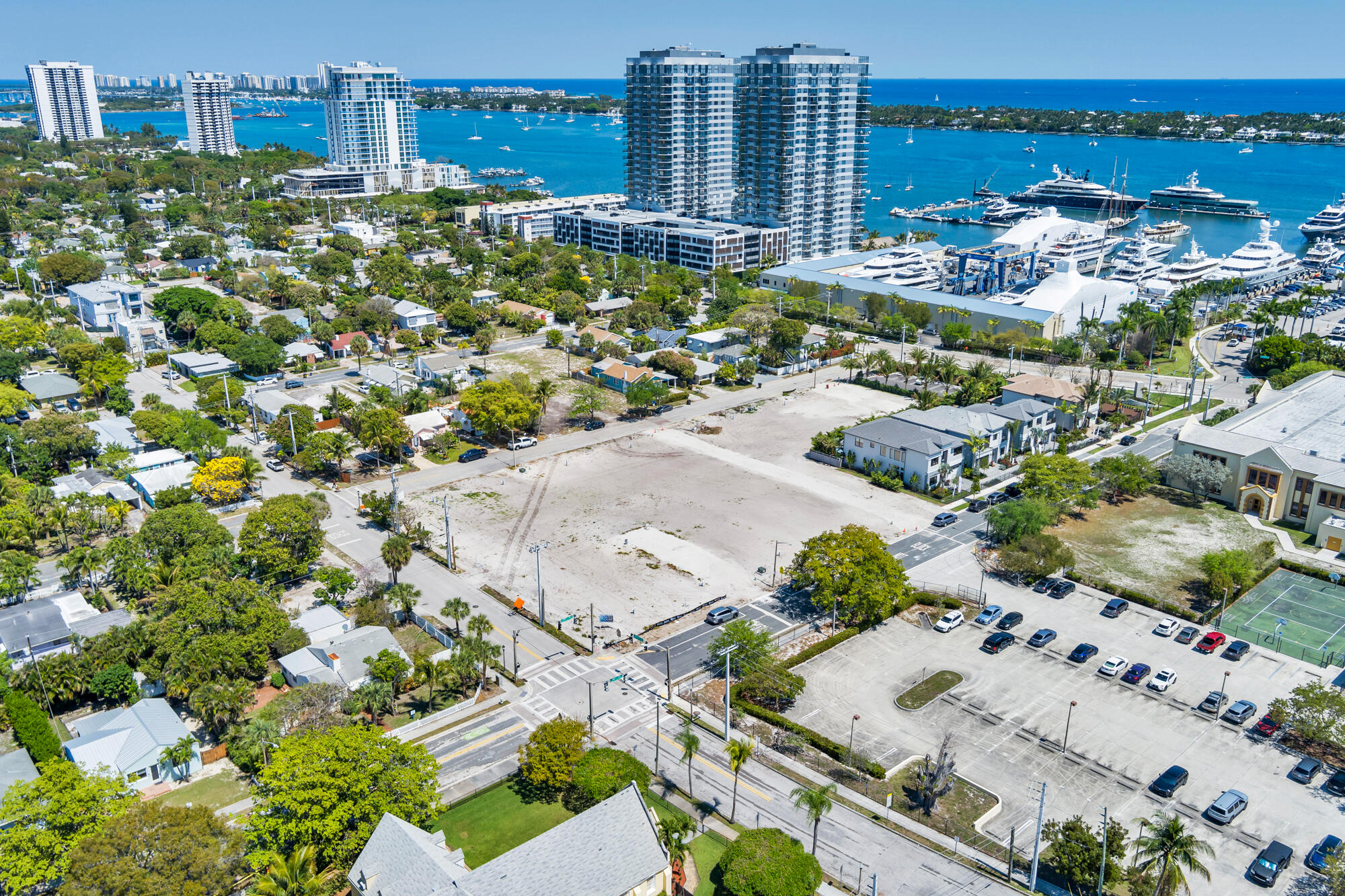 NORTH PALM BEACH PL NO 1 BLKS 8-12 REPL - Residential