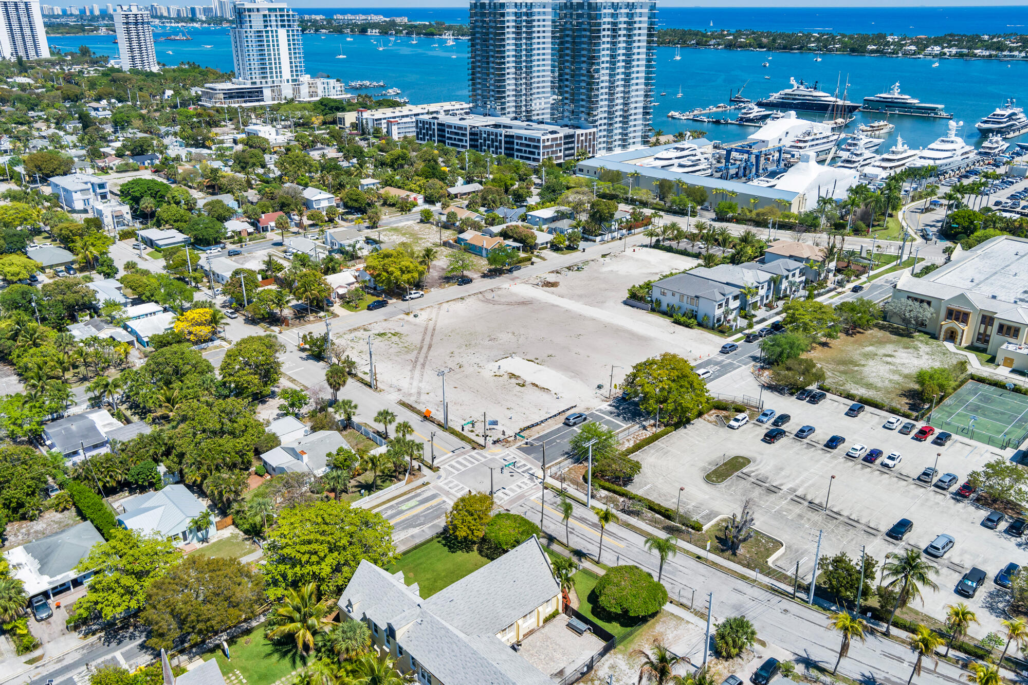 NORTH PALM BEACH PL NO 1 BLKS 8-12 REPL - Residential