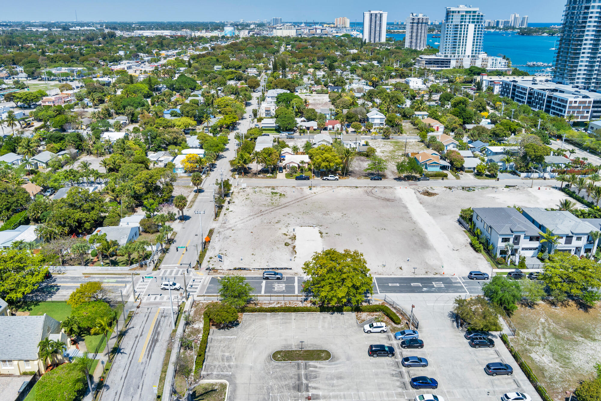 NORTH PALM BEACH PL NO 1 BLKS 8-12 REPL - Residential