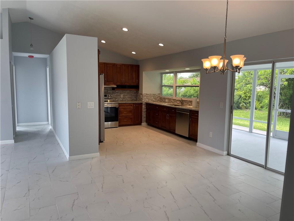 PORT ST LUCIE SECTION 13 - Residential