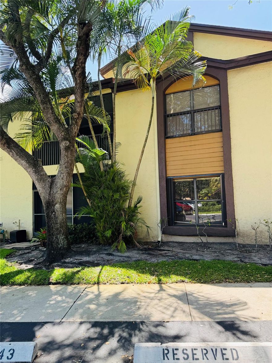 Amazing, hard to come by 3 bed, 2 bath unit at Township, pets ok, can be rented after the 1st year , this unit was completely remodeled, kitchen, appliances, floor, bathrooms, moldings and freshly painted, hurricane shutters throughout the condo. A must to see!