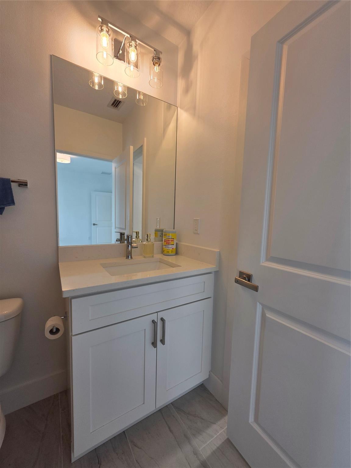 Basswood Un 5 - Residential Lease