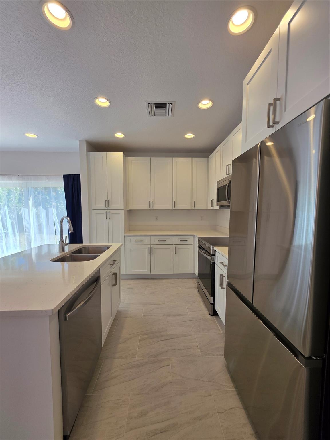 Basswood Un 5 - Residential Lease