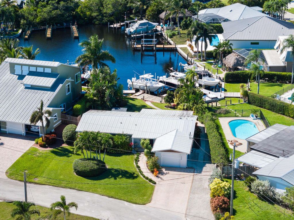 Photo of 1798 SW Cabin Place, Palm City, FL 34990 (MLS # R11132434)