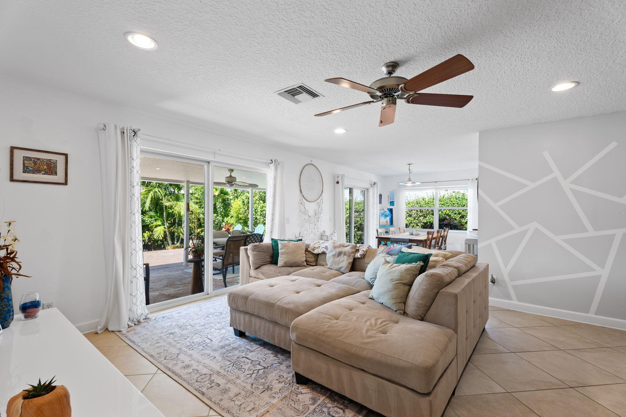 SEAGATE HARBOR - Residential