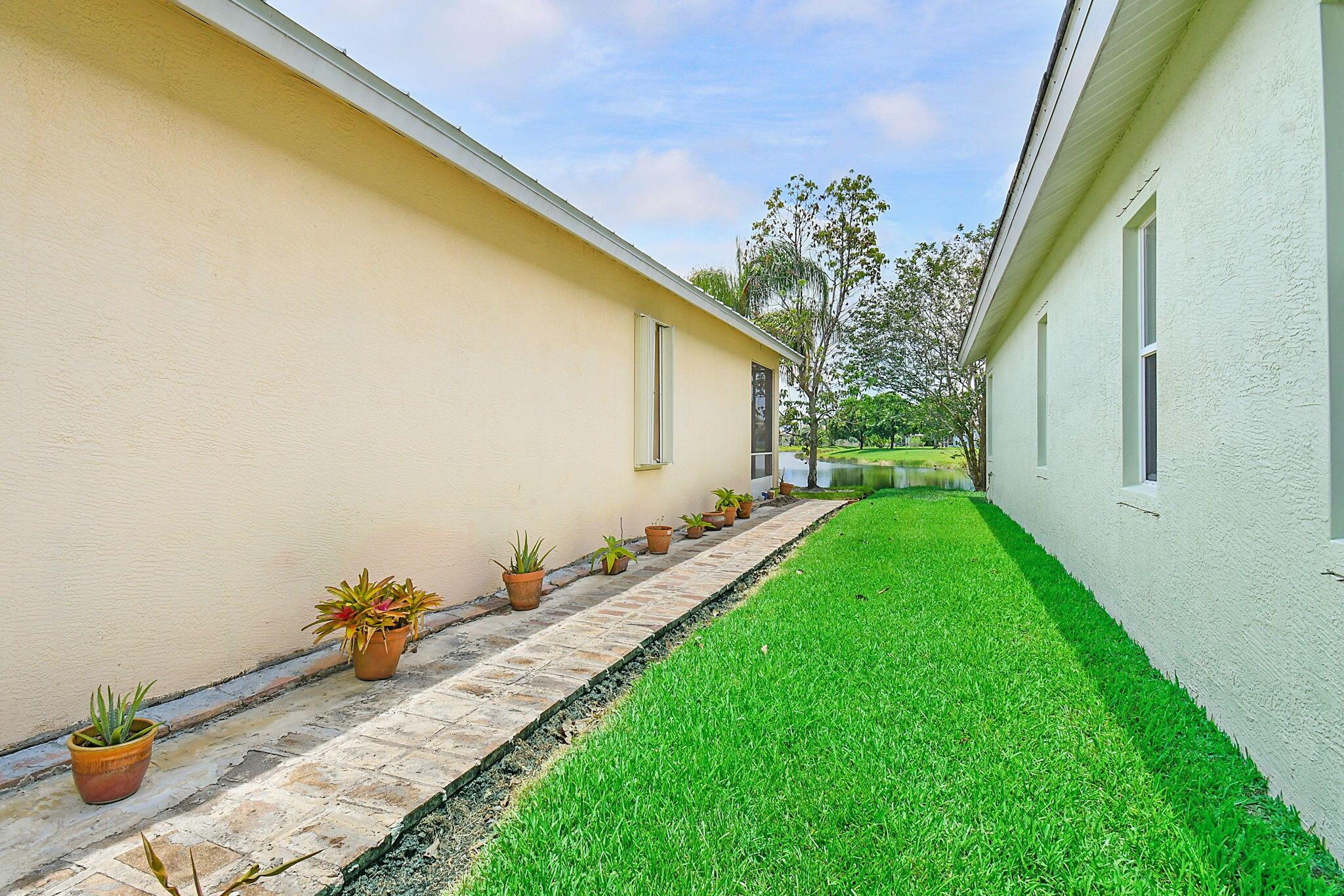 MAGNOLIA LAKES PHASE 1 ST - Residential