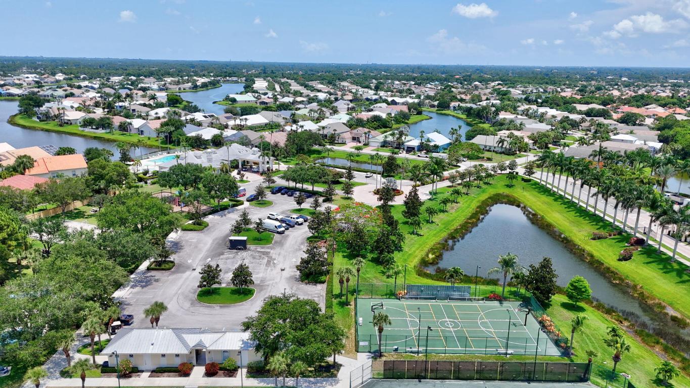 MAGNOLIA LAKES PHASE 1 ST LUCIE WEST NO 151 - Residential