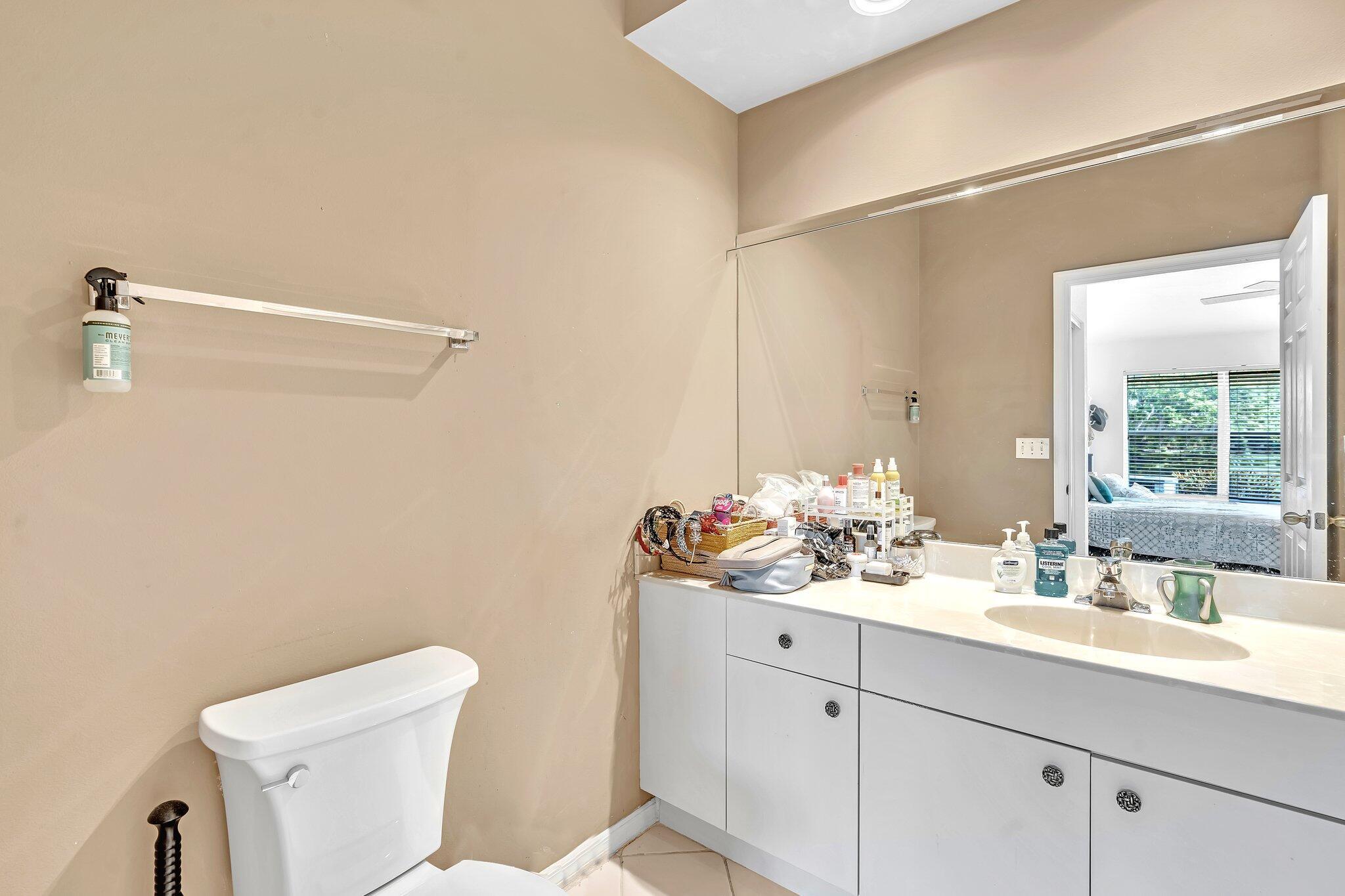 BOYNTON OASIS CONDO - Residential Lease