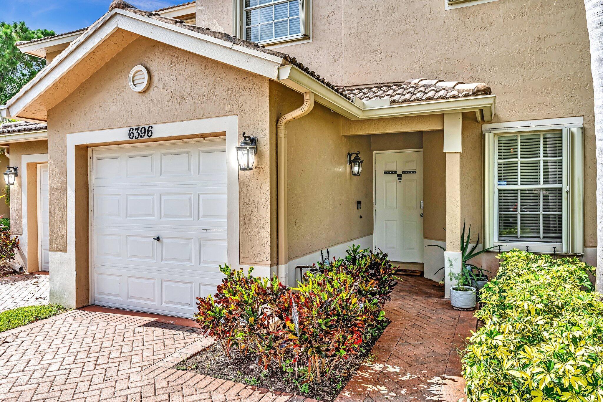 BOYNTON OASIS CONDO - Residential Lease