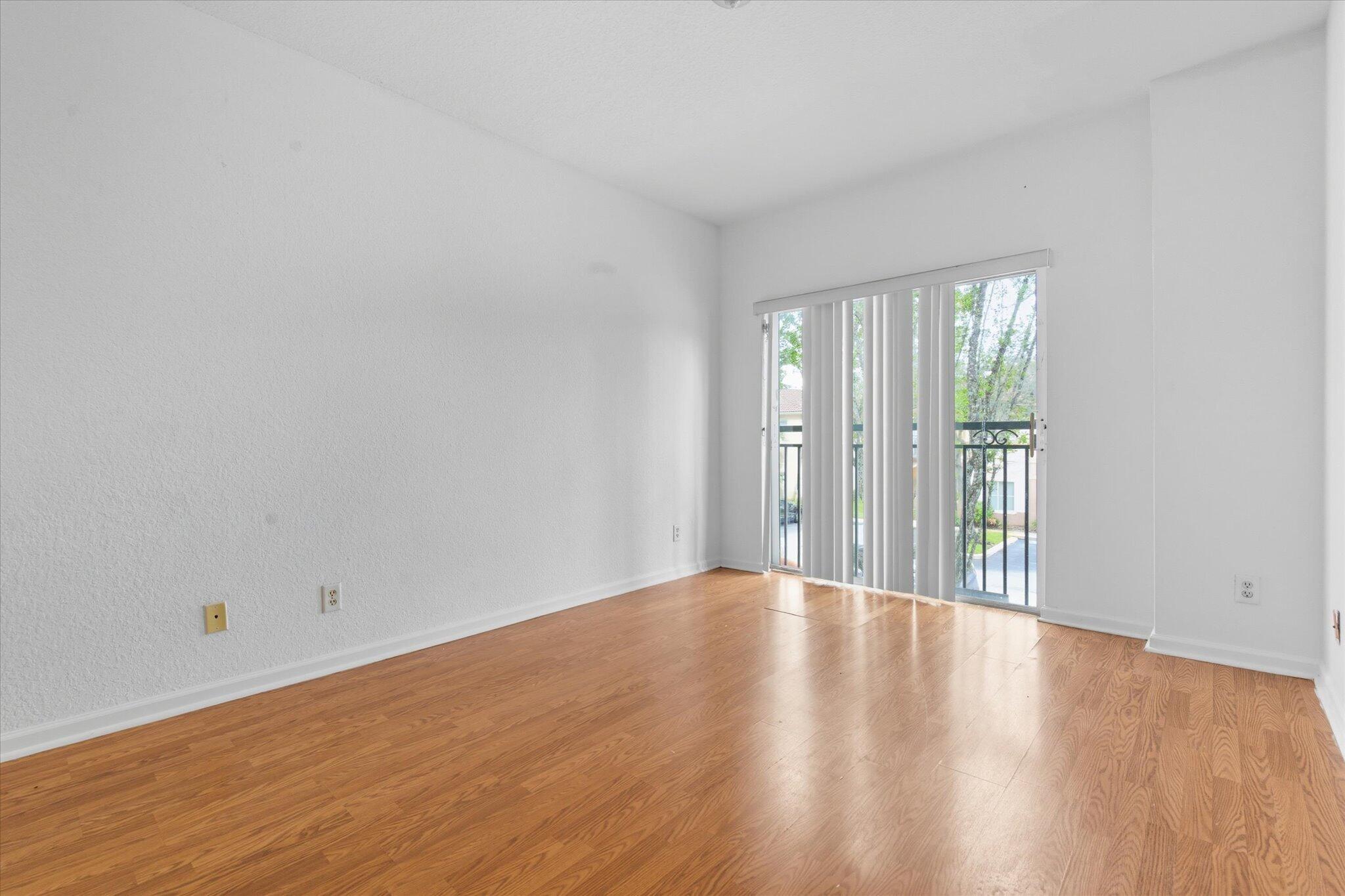 MARTIN/MARANGOS PLAT - Residential Lease