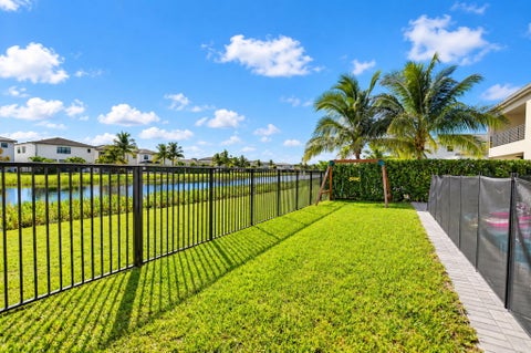 Tiny photo for 17258 PAGODA PALMS Drive, Boca Raton, FL 33496 (MLS # B26086520)
